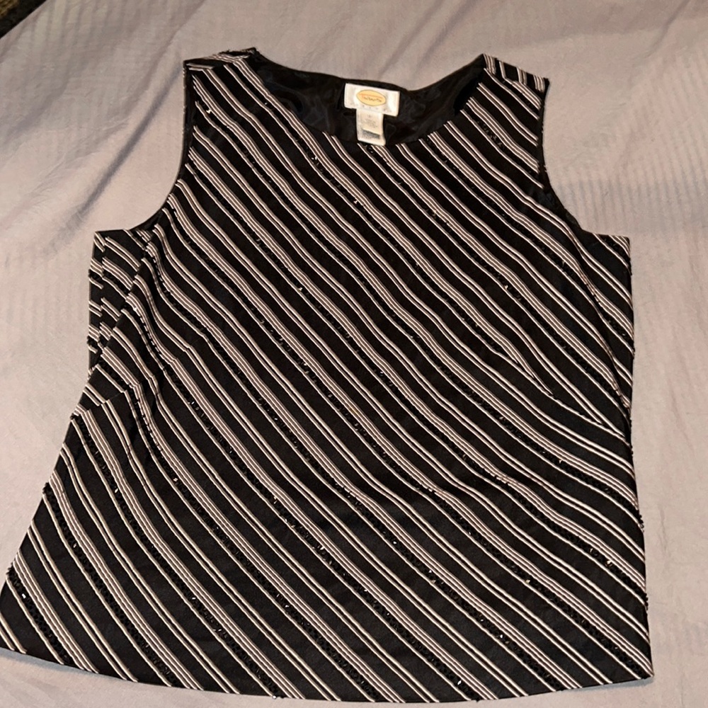 Women’s Talbots Petites Size 12 Dressy Black and White Sleeveless sequined top